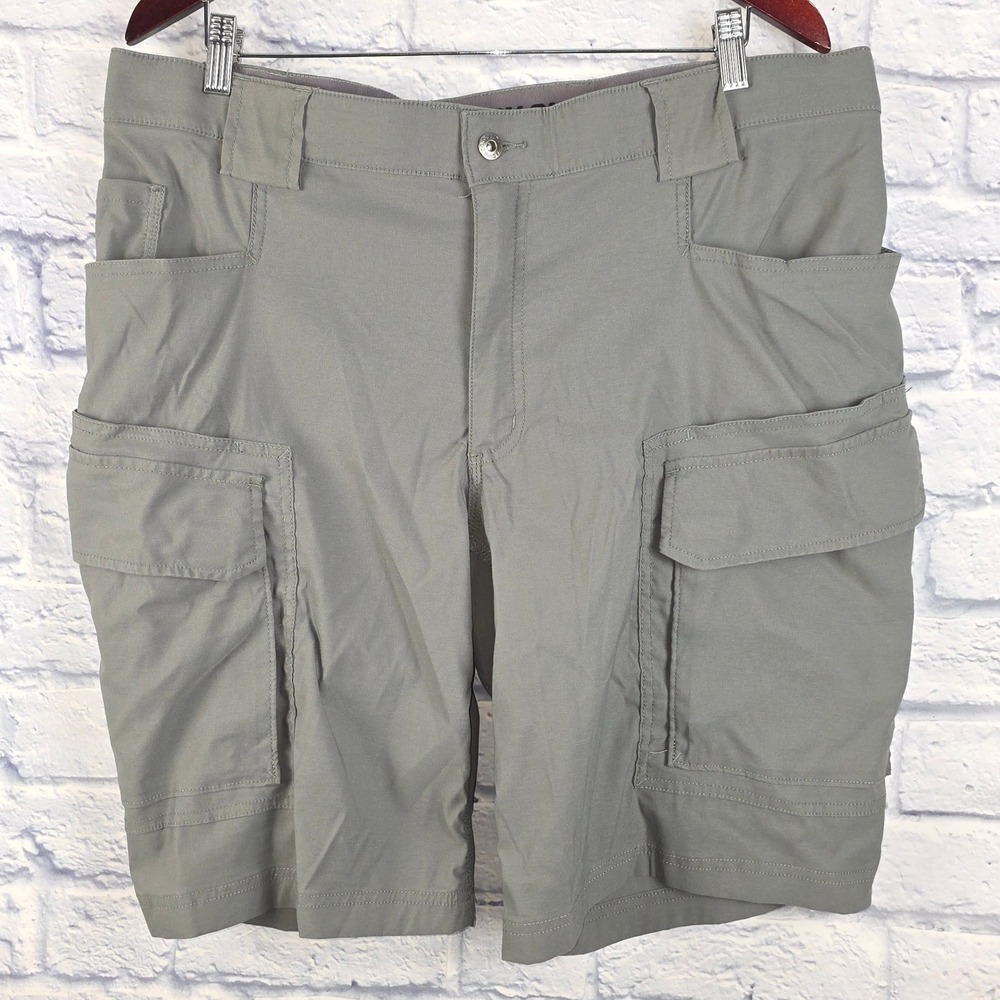 Duluth Trading Co Mens Gray Dry on the Fly Cargo Shorts Relaxed Fit Size 38